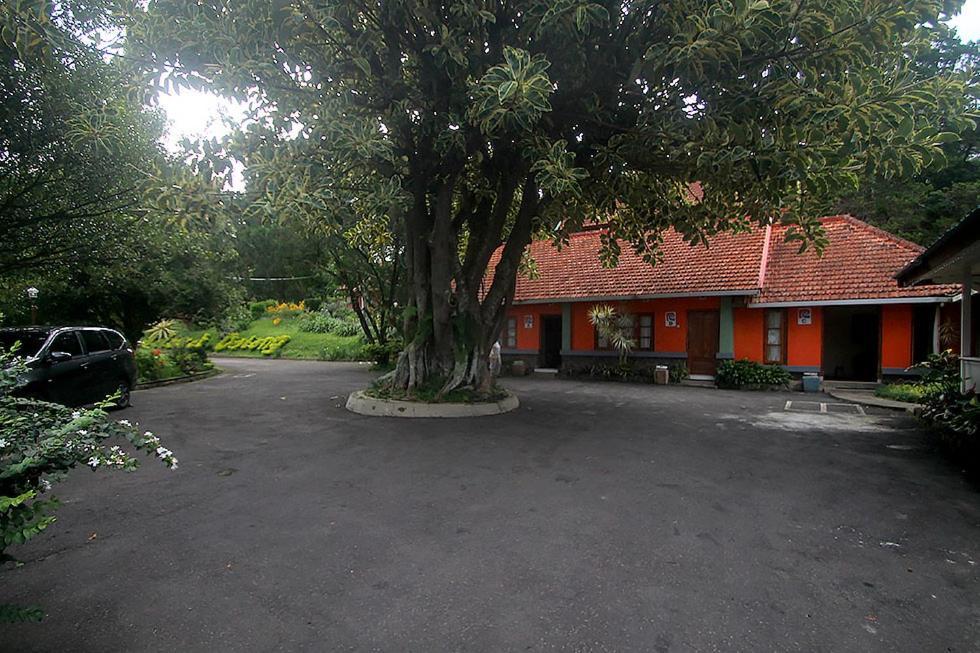 Hotel Villa Rawa Pening Pratama By Aparian Бандунган Екстериор снимка